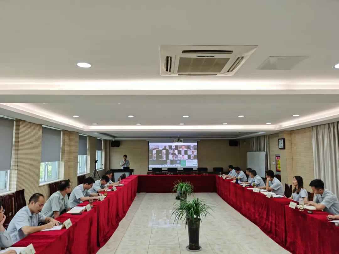 九游手机站·官方版入口-九游(中国)举行2020年上半年度销售会议